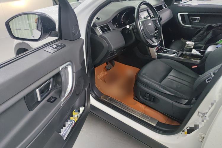 Used Land Rover Discovery Sport 2018 240 PS SE Version Driver Seat
