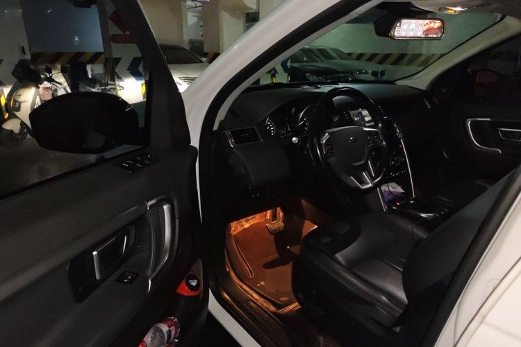Used Land Rover Discovery Sport 2018 240 PS SE Version Driver Seat