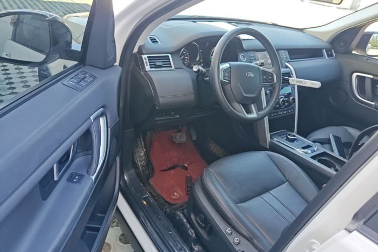 Used Land Rover Discovery Sport 2018 240 PS SE Version Driver Seat