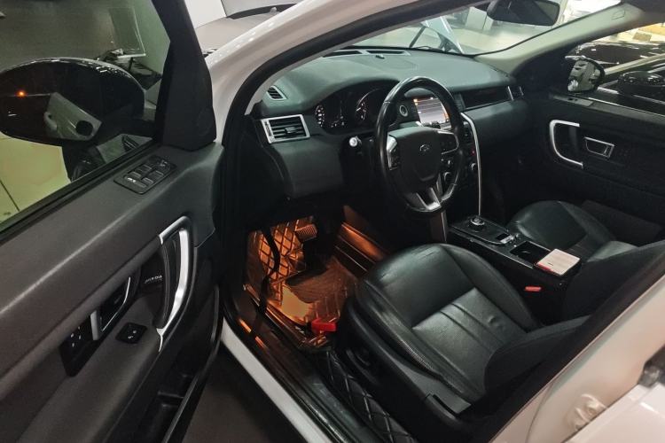 Used Land Rover Discovery Sport 2018 240 PS HSE Version Driver Seat