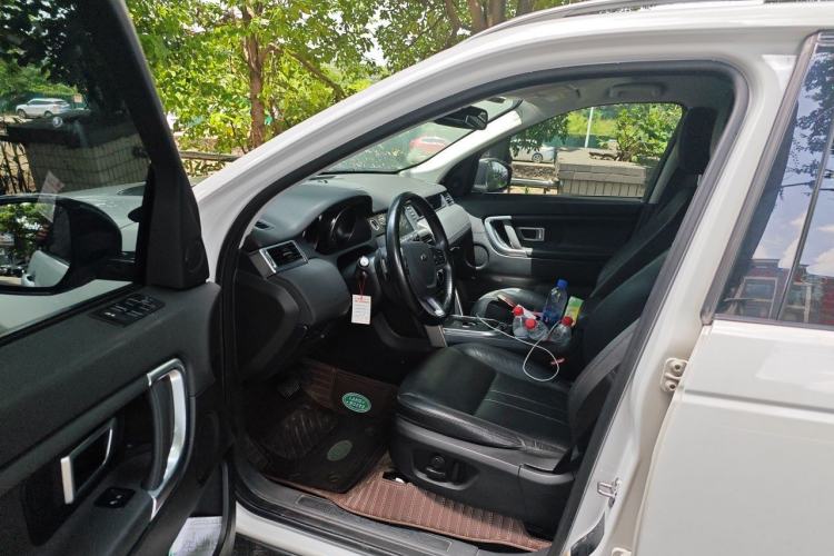 Used Land Rover Discovery Sport 2018 240 PS SE Version Driver Seat