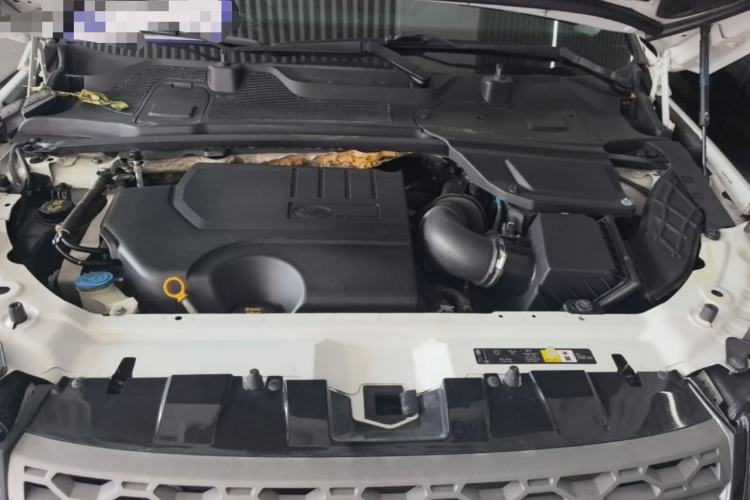 Used Land Rover Discovery Sport 2018 240 PS SE Version Engine Bay
