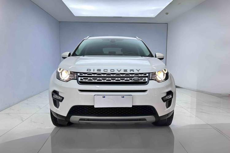 Used Land Rover Discovery Sport 2018 240 PS HSE Version Exterior 1