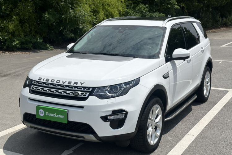 Used Land Rover Discovery Sport 2018 240 PS HSE Version Exterior 11