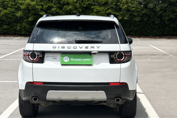 Used Land Rover Discovery Sport 2018 240 PS HSE Version Exterior 12