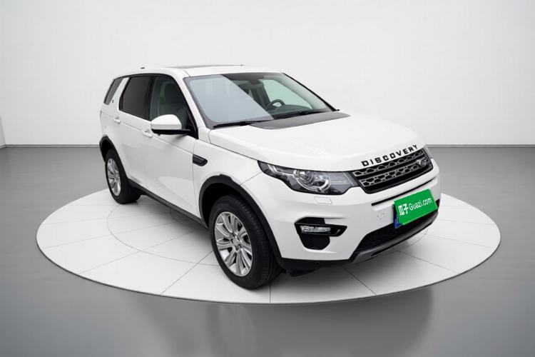 Used Land Rover Discovery Sport 2018 240 PS SE Version Exterior 2