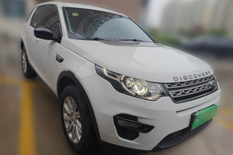 Used Land Rover Discovery Sport 2018 240 PS PURE Edition Exterior 2