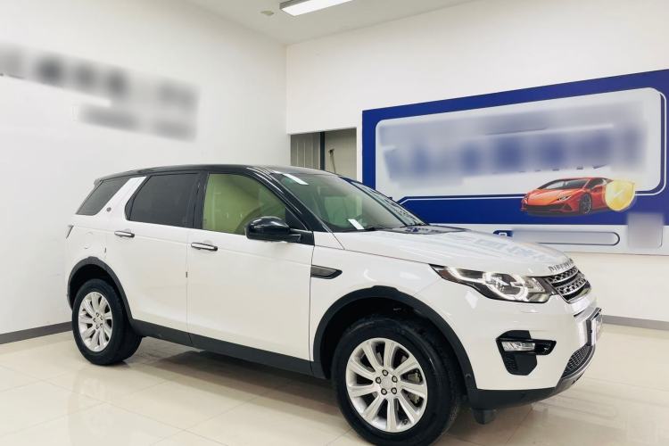 Used Land Rover Discovery Sport 2018 240 PS SE Version Exterior 2