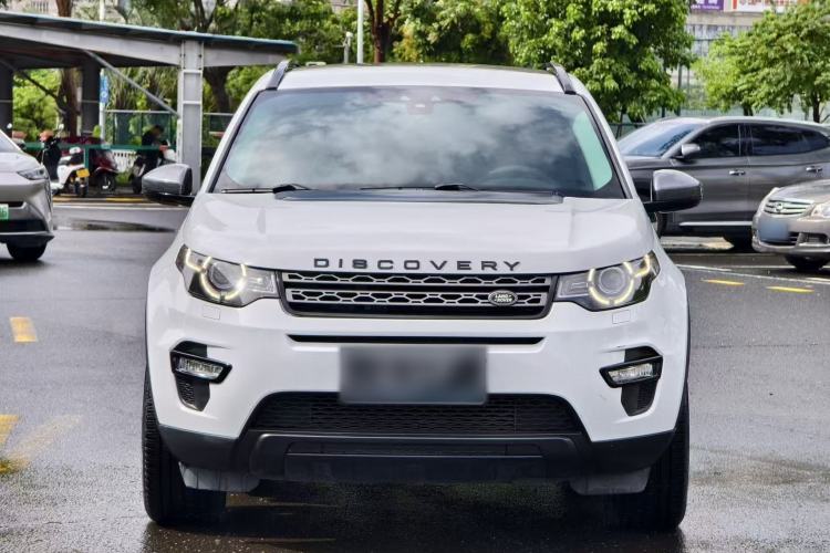Used Land Rover Discovery Sport 2018 240 PS PURE Edition Exterior 2