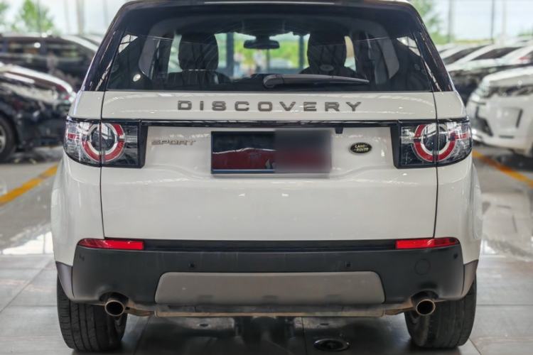 Used Land Rover Discovery Sport 2018 240 PS SE Version Exterior 3