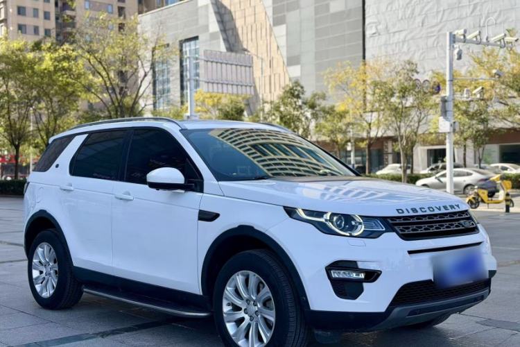 Used Land Rover Discovery Sport 2018 240 PS SE Version Exterior 3