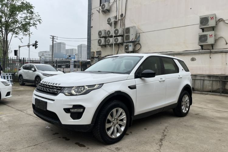 Used Land Rover Discovery Sport 2018 240 PS PURE Edition Exterior 3