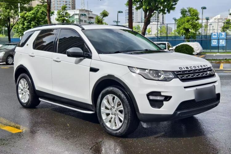 Used Land Rover Discovery Sport 2018 240 PS PURE Edition Exterior 3