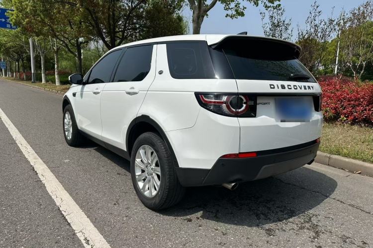 Used Land Rover Discovery Sport 2018 240 PS SE Version Exterior 4