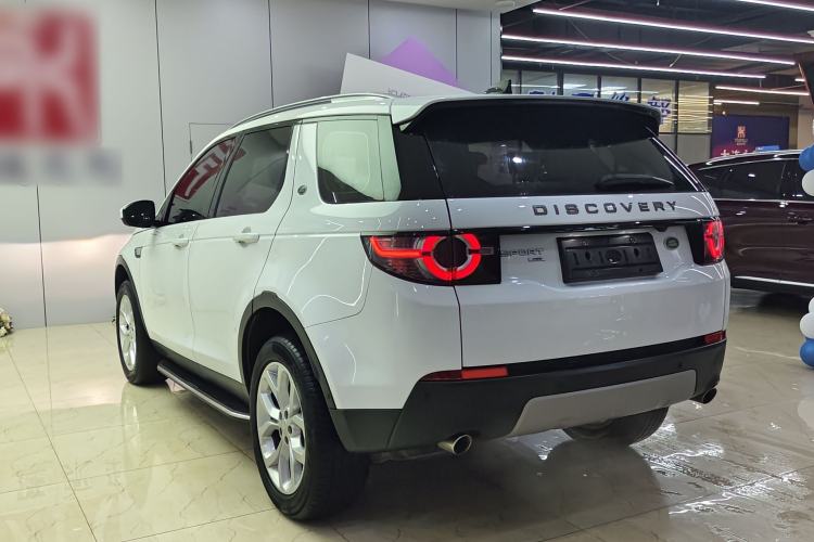 Used Land Rover Discovery Sport 2018 240 PS HSE Version Exterior 4