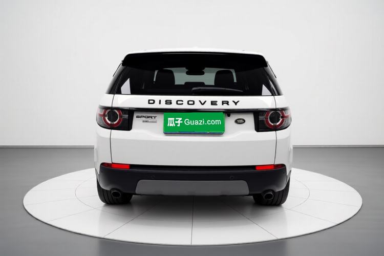Used Land Rover Discovery Sport 2018 240 PS SE Version Exterior 4