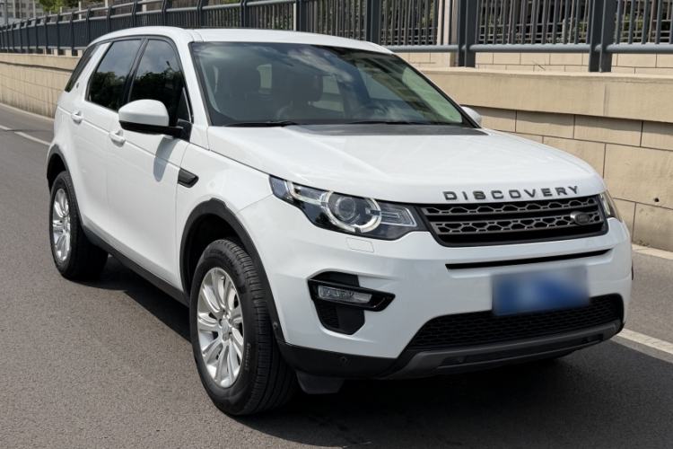Used Land Rover Discovery Sport 2018 240 PS SE Version Exterior 4