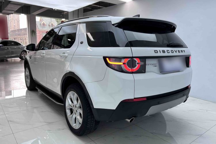 Used Land Rover Discovery Sport 2018 240 PS HSE Version Exterior 4