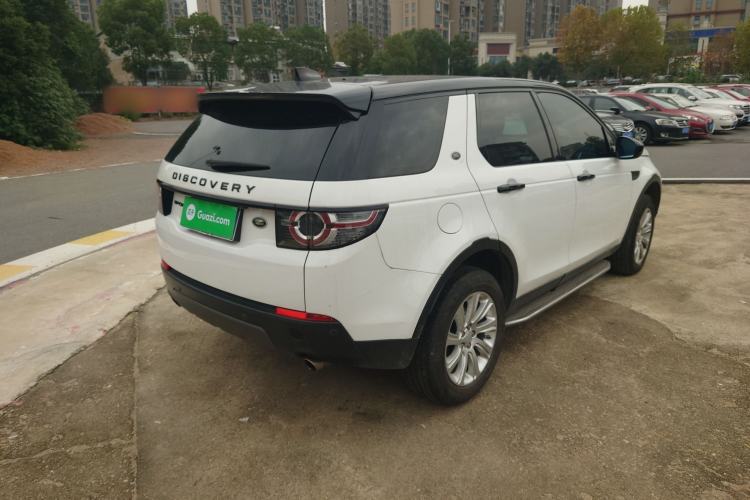 Used Land Rover Discovery Sport 2018 240 PS SE Version Exterior 5