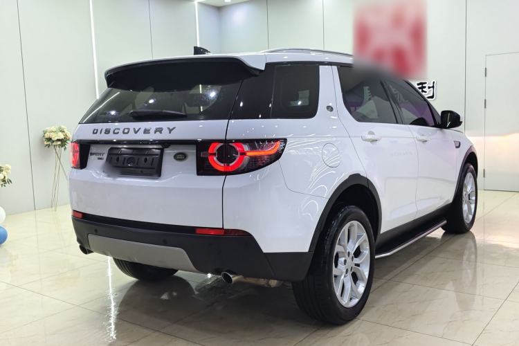 Used Land Rover Discovery Sport 2018 240 PS HSE Version Exterior 6