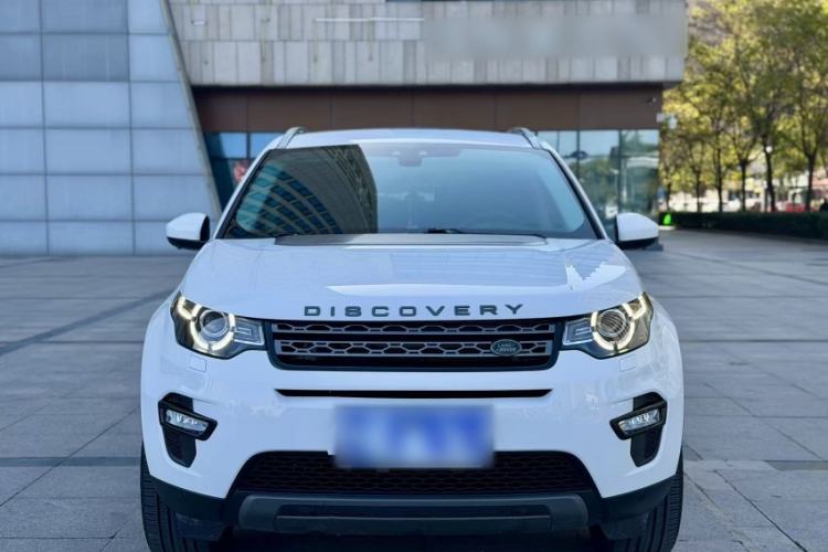 Used Land Rover Discovery Sport 2018 240 PS SE Version Exterior 6