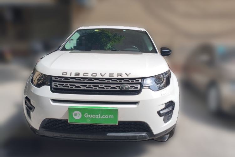 Used Land Rover Discovery Sport 2018 240 PS PURE Edition Front