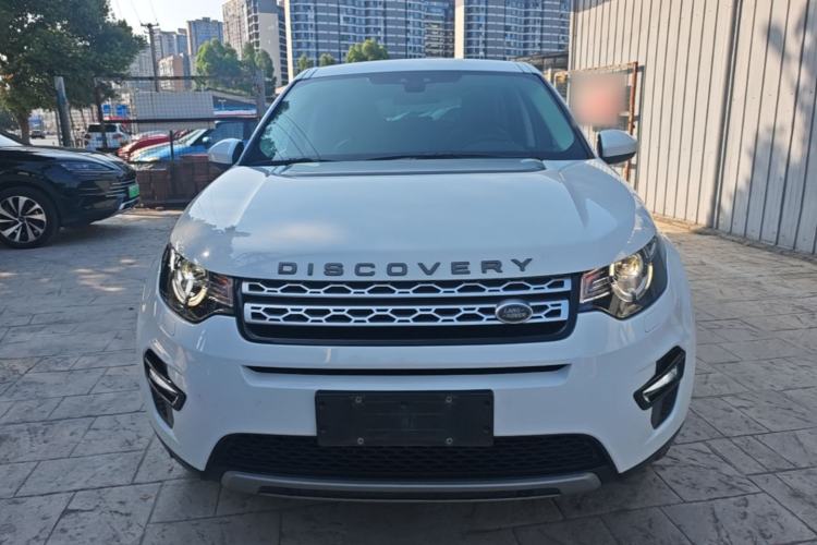 Used Land Rover Discovery Sport 2018 240 PS HSE Version Front