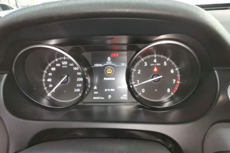 Used Land Rover Discovery Sport 2018 240 PS PURE Edition Instrument Cluster