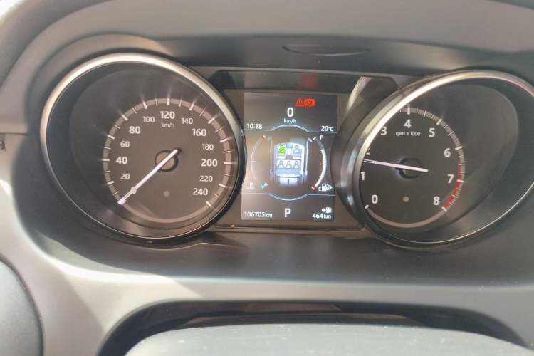 Used Land Rover Discovery Sport 2018 240 PS PURE Edition Instrument Cluster