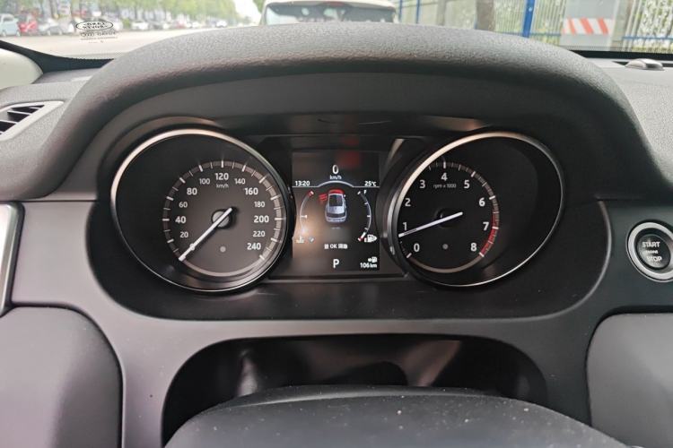 Used Land Rover Discovery Sport 2018 240 PS SE Version Instrument Cluster