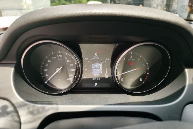 Used Land Rover Discovery Sport 2018 240 PS PURE Edition Instrument Cluster