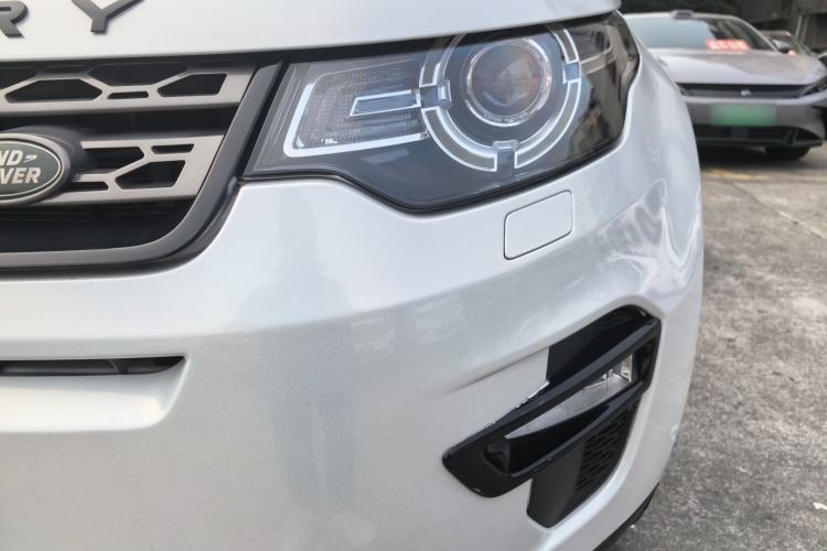 Used Land Rover Discovery Sport 2018 240 PS SE Version Left Front Headlight
