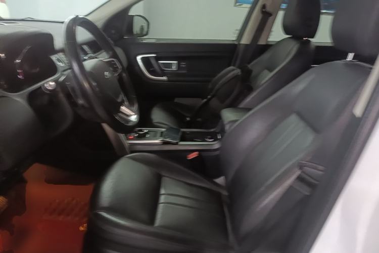 Used Land Rover Discovery Sport 2018 240 PS HSE Version Left Front Seat