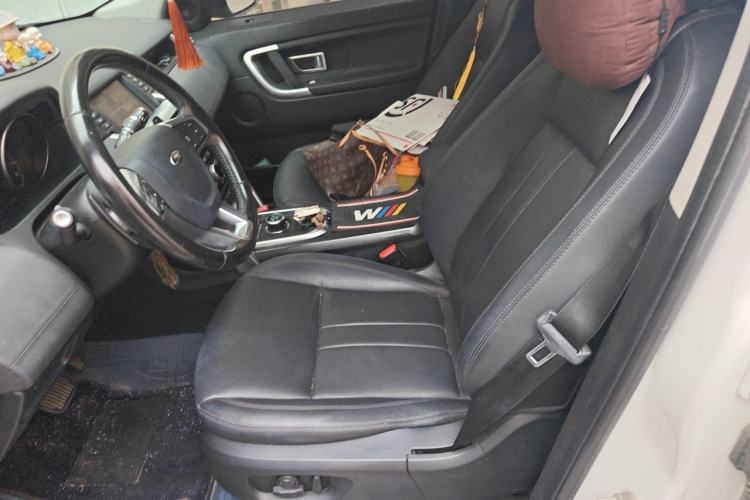 Used Land Rover Discovery Sport 2018 240 PS SE Version Left Front Seat