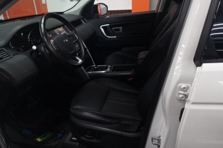 Used Land Rover Discovery Sport 2018 240 PS SE Version Left Front Seat