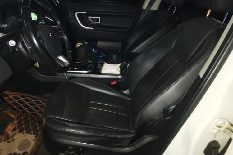 Used Land Rover Discovery Sport 2018 240 PS SE Version Left Front Seat