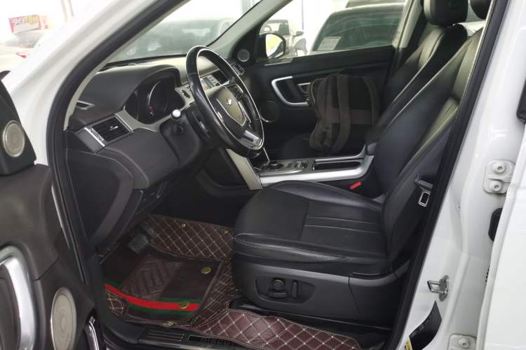 Used Land Rover Discovery Sport 2018 240 PS SE Version Left Front Seat