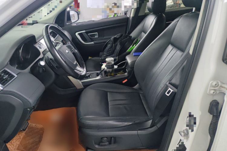 Used Land Rover Discovery Sport 2018 240 PS SE Version Left Front Seat