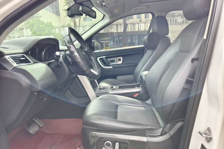 Used Land Rover Discovery Sport 2018 240 PS PURE Edition Left Front Seat