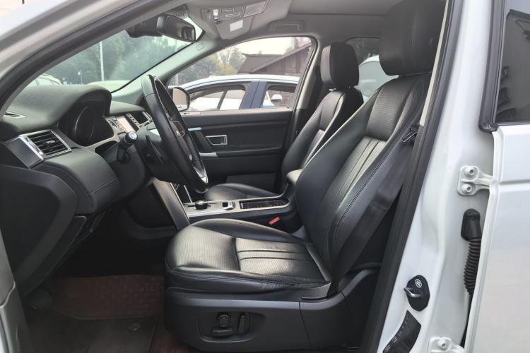 Used Land Rover Discovery Sport 2018 240 PS SE Version Left Front Seat
