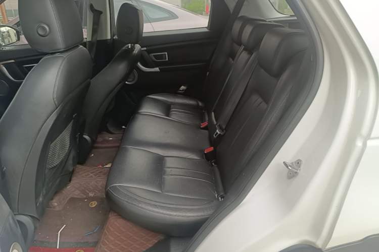 Used Land Rover Discovery Sport 2018 240 PS SE Version Left Rear Seat