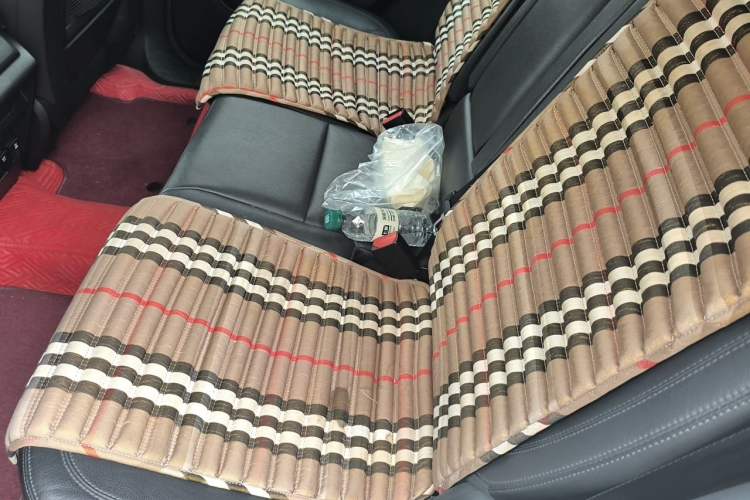Used Land Rover Discovery Sport 2018 240 PS HSE Version Left Rear Seat
