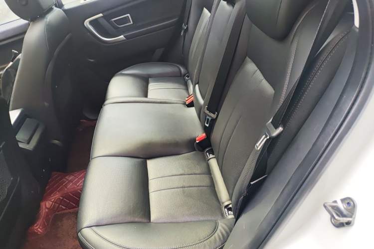 Used Land Rover Discovery Sport 2018 240 PS SE Version Left Rear Seat
