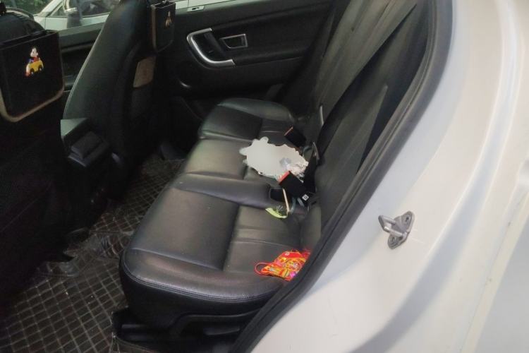 Used Land Rover Discovery Sport 2018 240 PS Zhiyue Limited Edition Left Rear Seat