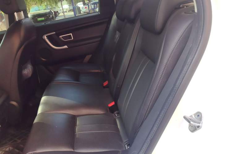 Used Land Rover Discovery Sport 2018 240 PS SE Version Left Rear Seat