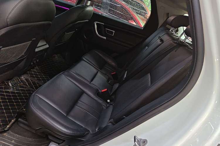Used Land Rover Discovery Sport 2018 240 PS HSE Version Left Rear Seat