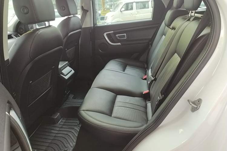 Used Land Rover Discovery Sport 2018 240 PS SE Version Left Rear Seat