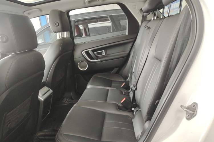 Used Land Rover Discovery Sport 2018 240 PS HSE Version Left Rear Seat