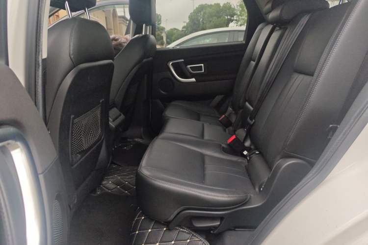 Used Land Rover Discovery Sport 2018 240 PS HSE Version Left Rear Seat