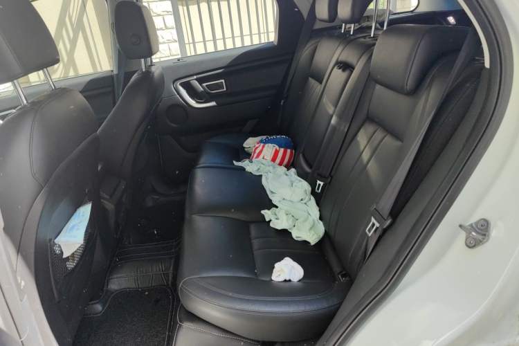 Used Land Rover Discovery Sport 2018 240 PS SE Version Left Rear Seat